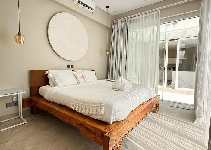 Salty Villa Seminyak (Bali)