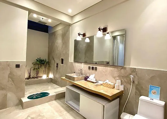 Salty Villa Seminyak (Bali)